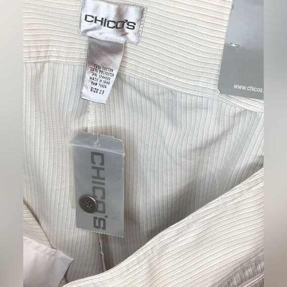 Chico’s Khaki/white striped Crop pants Modern fit - Picture 6 of 6